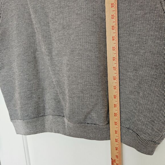 Nike Men's XL Golf vest, Gray/Black vertical stripes, sporty, outdoor, Grandpa - Picture 6 of 7